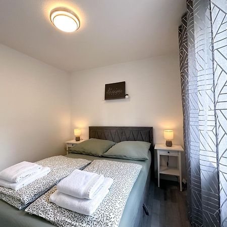 Stilvolles, Frisch Renoviertes 2Zi Apartment Mit Kueche Und Balkon In Kliniknaehe Bad Oeynhausen Eksteriør billede